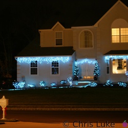 2004 12 04 Cedar Brook NJ House Lights